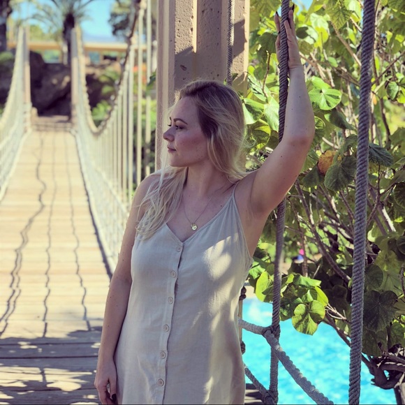 Large Tan linen dress - Picture 4 of 6